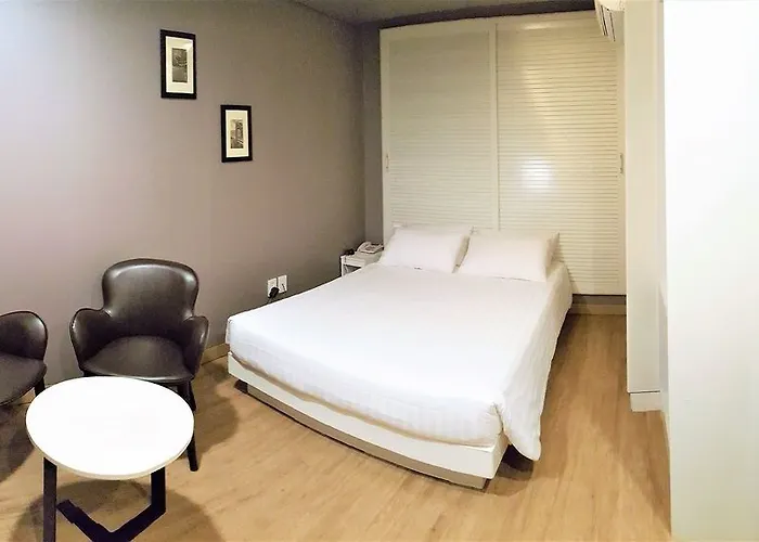 Bridge Hotel 3*